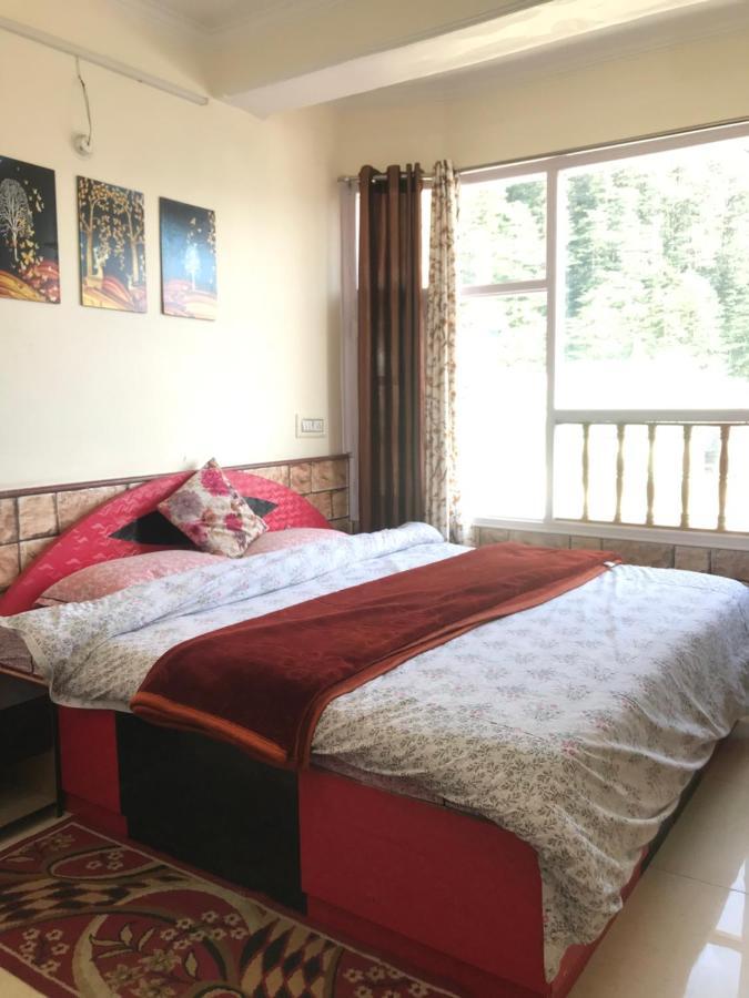 Shimla Regency Hotel Bagian luar foto