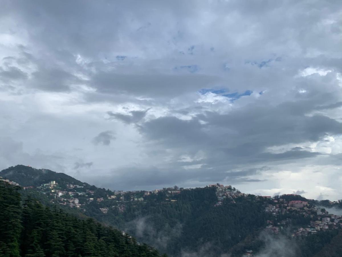 Shimla Regency Hotel Bagian luar foto